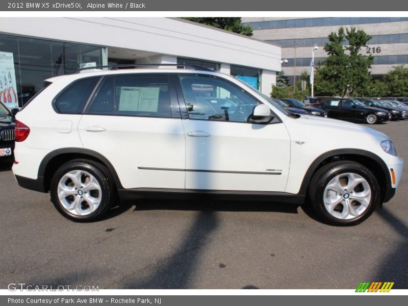 Alpine White / Black 2012 BMW X5 xDrive50i