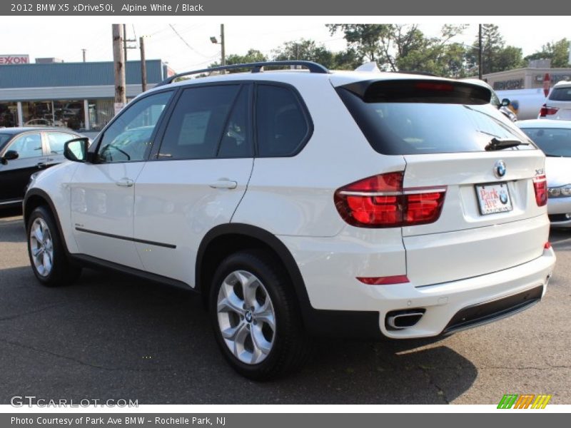 Alpine White / Black 2012 BMW X5 xDrive50i