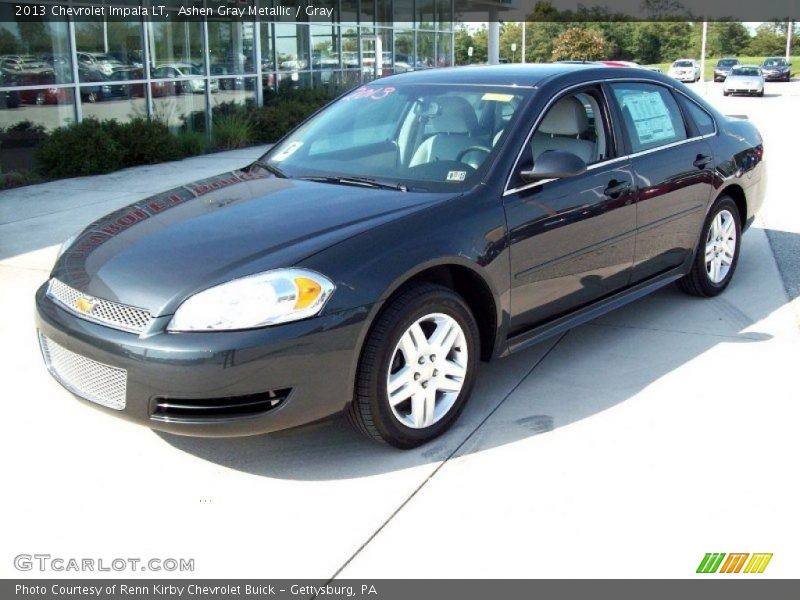 Front 3/4 View of 2013 Impala LT