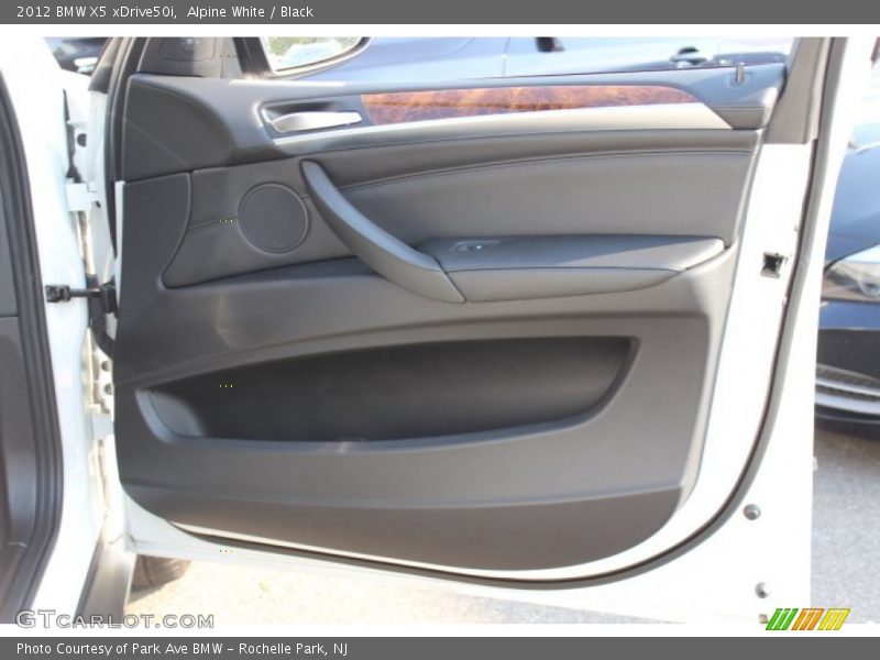 Alpine White / Black 2012 BMW X5 xDrive50i