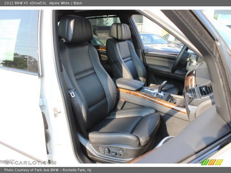 Alpine White / Black 2012 BMW X5 xDrive50i