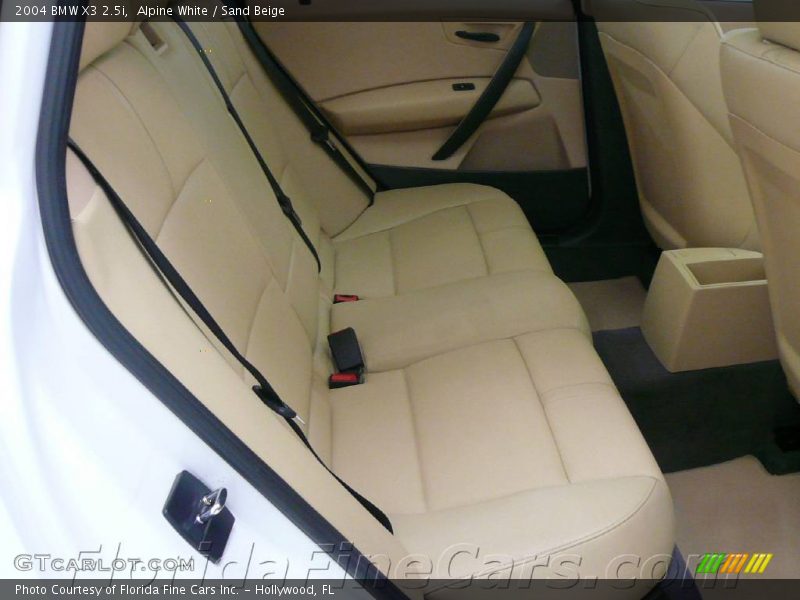 Alpine White / Sand Beige 2004 BMW X3 2.5i