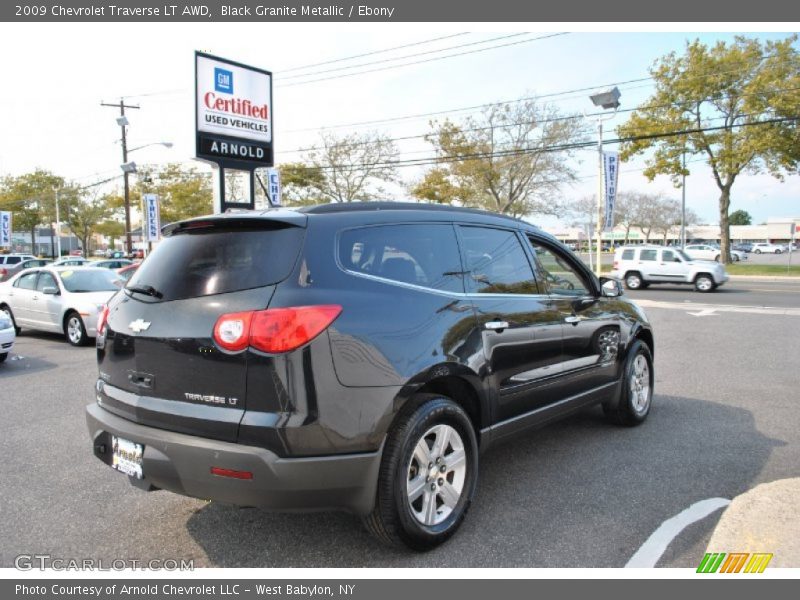Black Granite Metallic / Ebony 2009 Chevrolet Traverse LT AWD