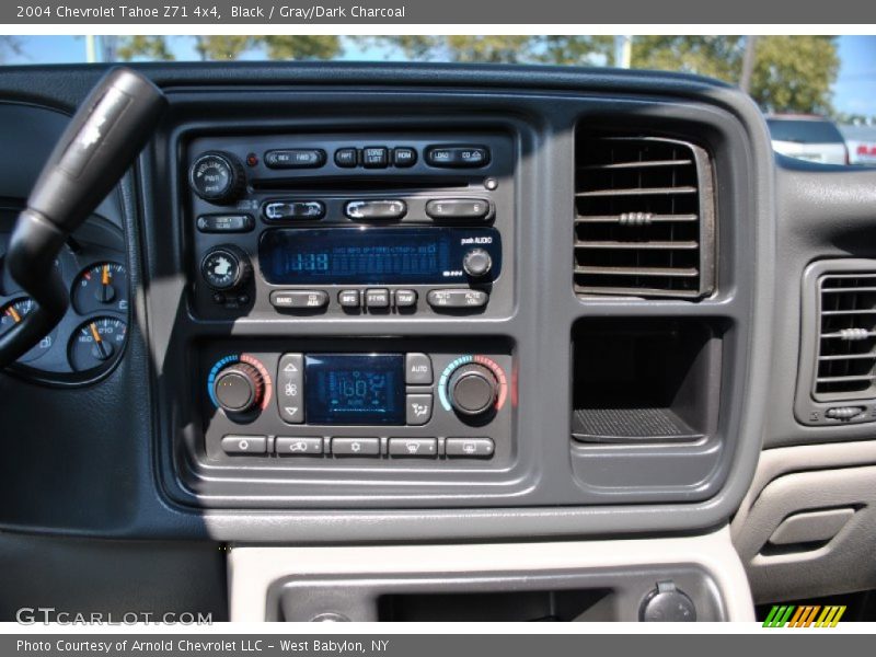 Black / Gray/Dark Charcoal 2004 Chevrolet Tahoe Z71 4x4
