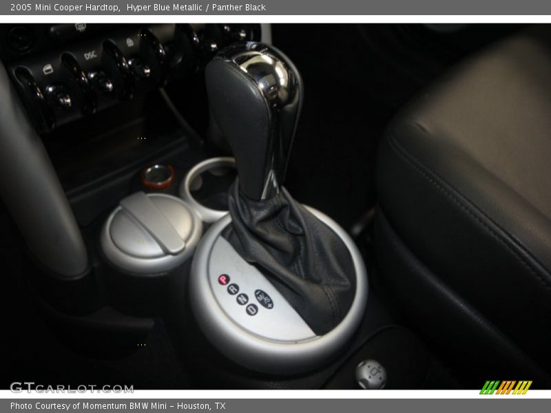 Hyper Blue Metallic / Panther Black 2005 Mini Cooper Hardtop