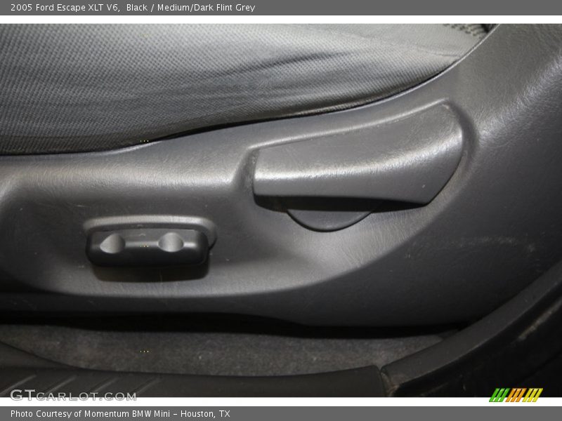 Black / Medium/Dark Flint Grey 2005 Ford Escape XLT V6