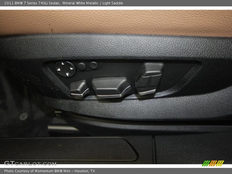 Mineral White Metallic / Light Saddle 2011 BMW 7 Series 740Li Sedan