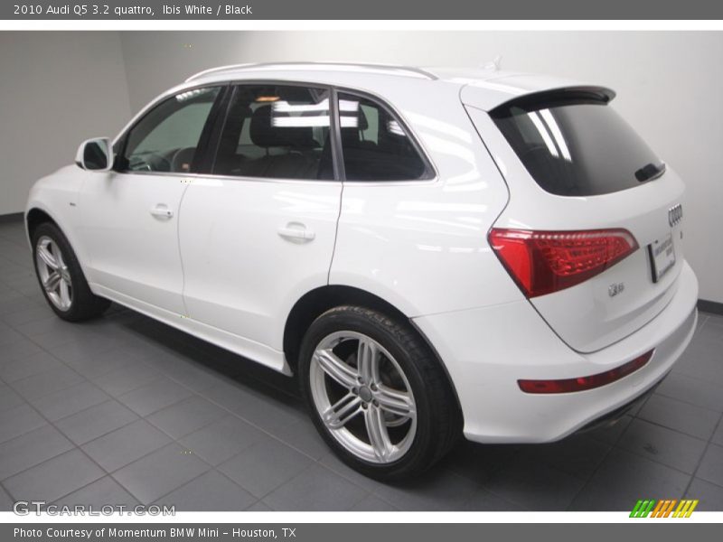 Ibis White / Black 2010 Audi Q5 3.2 quattro