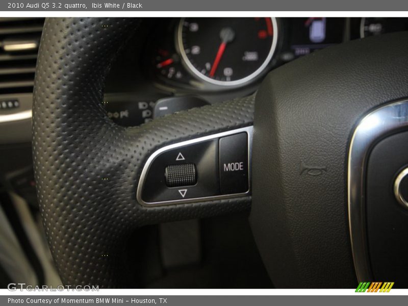 Controls of 2010 Q5 3.2 quattro