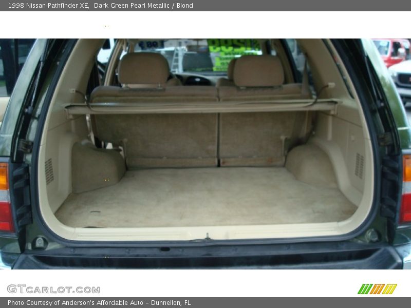 Dark Green Pearl Metallic / Blond 1998 Nissan Pathfinder XE