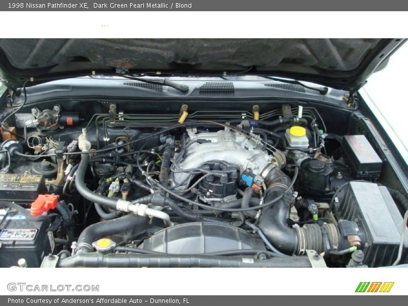 Dark Green Pearl Metallic / Blond 1998 Nissan Pathfinder XE