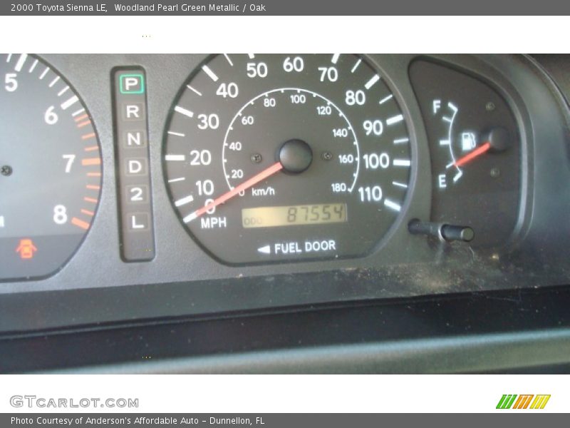 Woodland Pearl Green Metallic / Oak 2000 Toyota Sienna LE