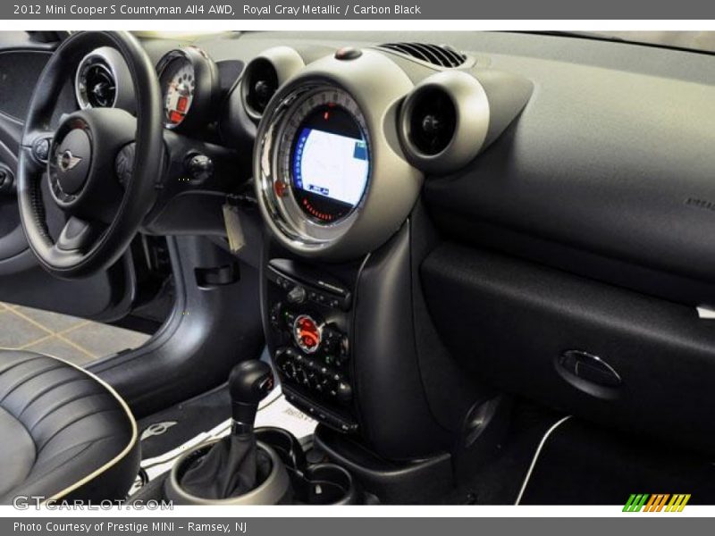 Dashboard of 2012 Cooper S Countryman All4 AWD