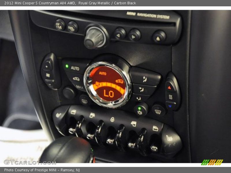 Controls of 2012 Cooper S Countryman All4 AWD