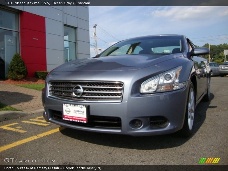 Ocean Gray / Charcoal 2010 Nissan Maxima 3.5 S