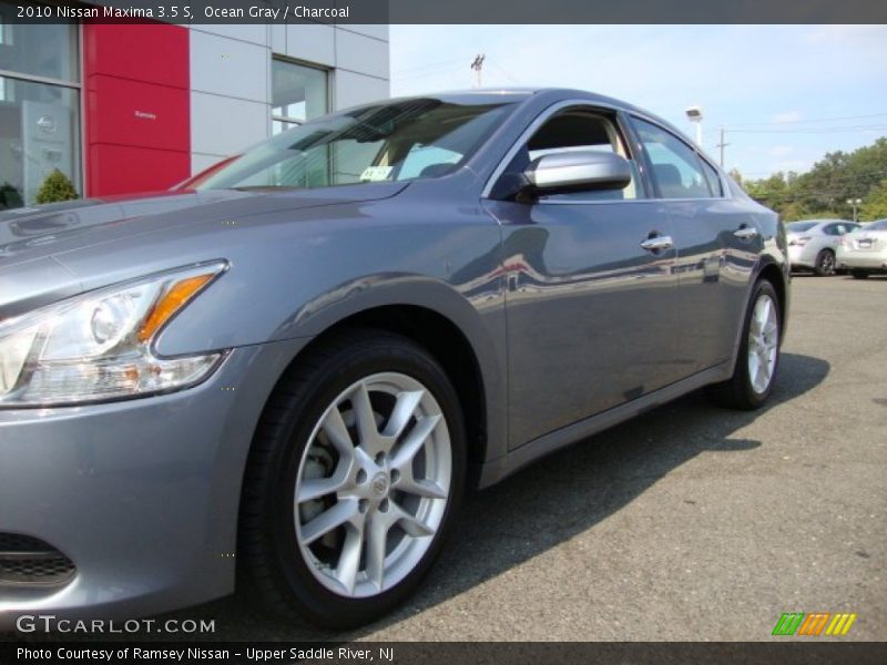 Ocean Gray / Charcoal 2010 Nissan Maxima 3.5 S