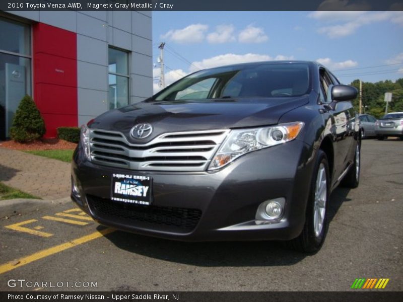 Magnetic Gray Metallic / Gray 2010 Toyota Venza AWD