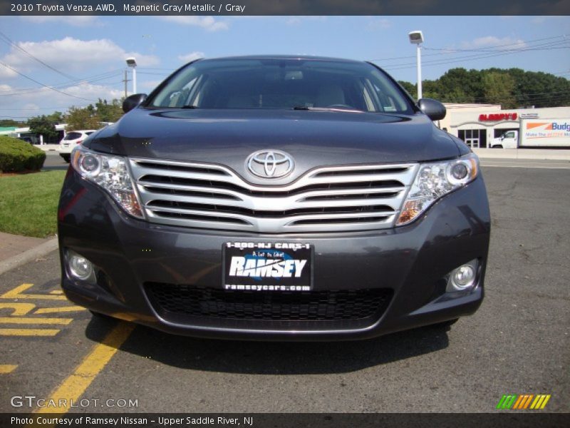 Magnetic Gray Metallic / Gray 2010 Toyota Venza AWD
