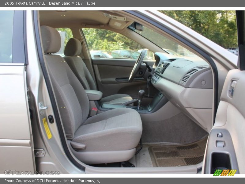 Desert Sand Mica / Taupe 2005 Toyota Camry LE