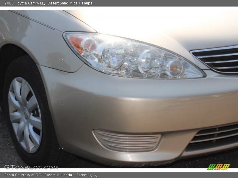 Desert Sand Mica / Taupe 2005 Toyota Camry LE