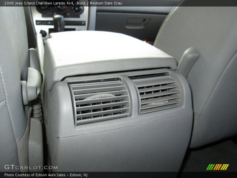 Black / Medium Slate Gray 2006 Jeep Grand Cherokee Laredo 4x4