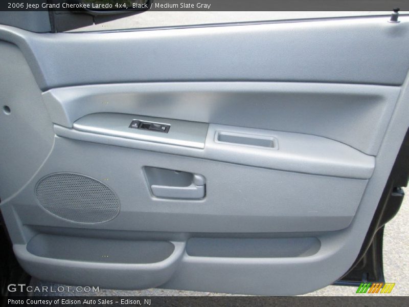 Black / Medium Slate Gray 2006 Jeep Grand Cherokee Laredo 4x4