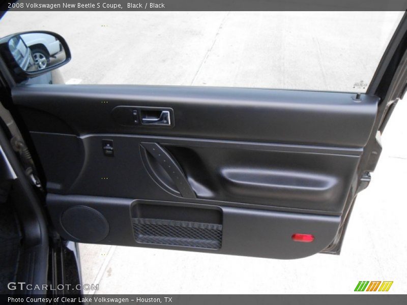 Black / Black 2008 Volkswagen New Beetle S Coupe