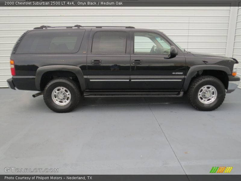  2000 Suburban 2500 LT 4x4 Onyx Black