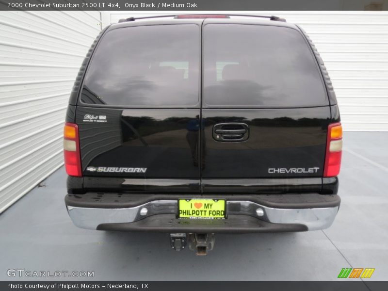 Onyx Black / Medium Oak 2000 Chevrolet Suburban 2500 LT 4x4