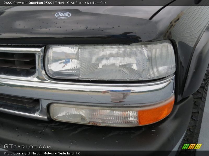 Onyx Black / Medium Oak 2000 Chevrolet Suburban 2500 LT 4x4