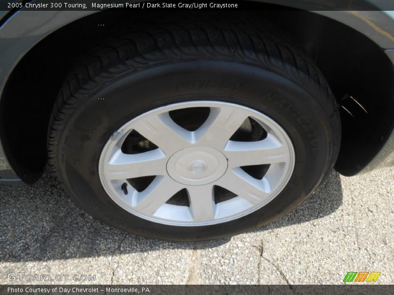 Magnesium Pearl / Dark Slate Gray/Light Graystone 2005 Chrysler 300 Touring