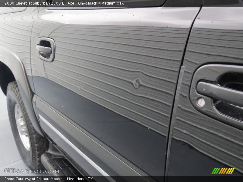 Onyx Black / Medium Oak 2000 Chevrolet Suburban 2500 LT 4x4