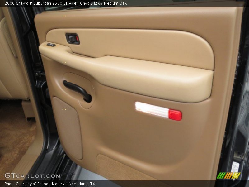 Onyx Black / Medium Oak 2000 Chevrolet Suburban 2500 LT 4x4