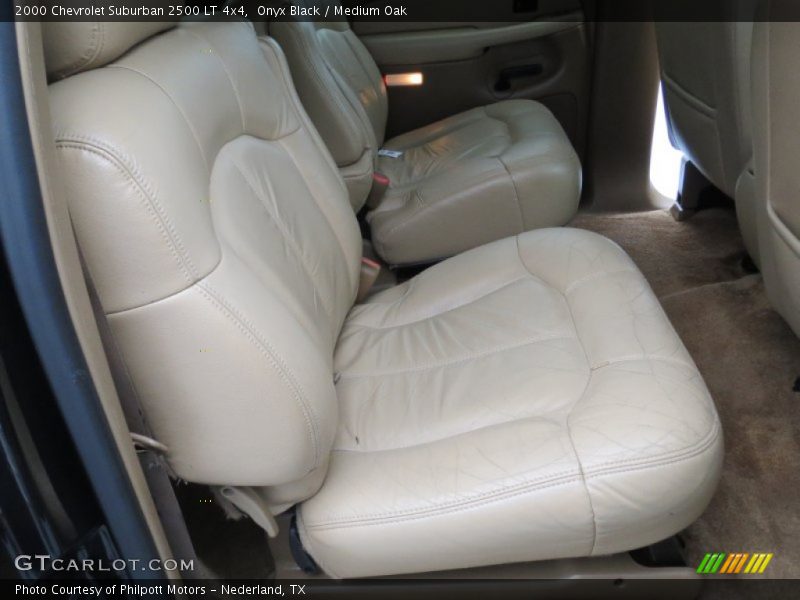 Onyx Black / Medium Oak 2000 Chevrolet Suburban 2500 LT 4x4