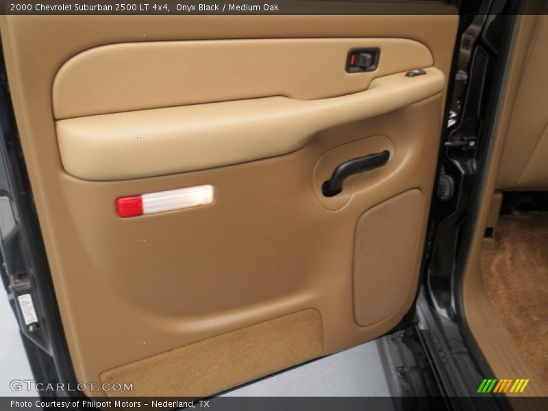 Onyx Black / Medium Oak 2000 Chevrolet Suburban 2500 LT 4x4