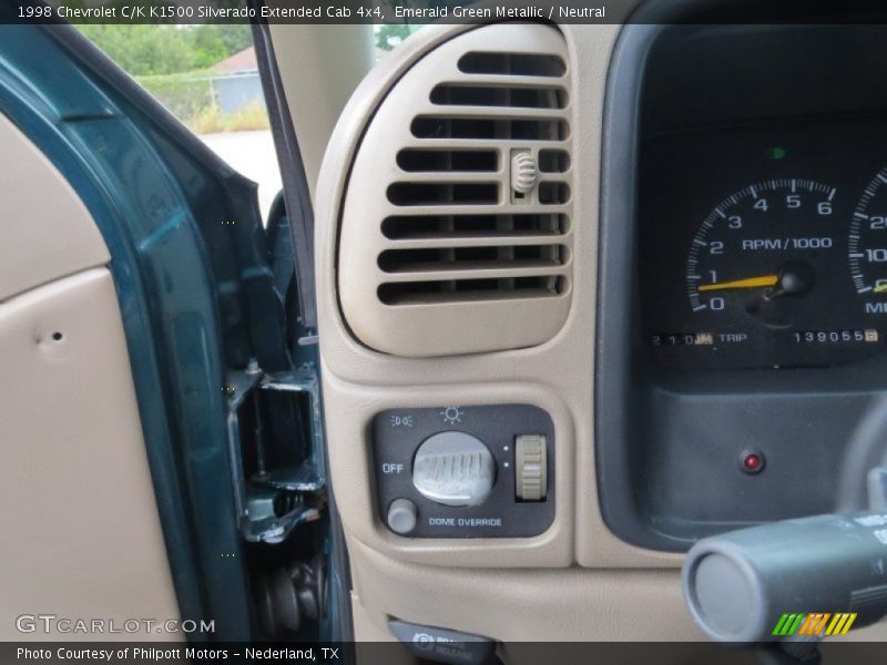 Emerald Green Metallic / Neutral 1998 Chevrolet C/K K1500 Silverado Extended Cab 4x4