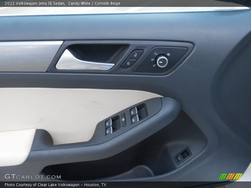 Candy White / Cornsilk Beige 2013 Volkswagen Jetta SE Sedan