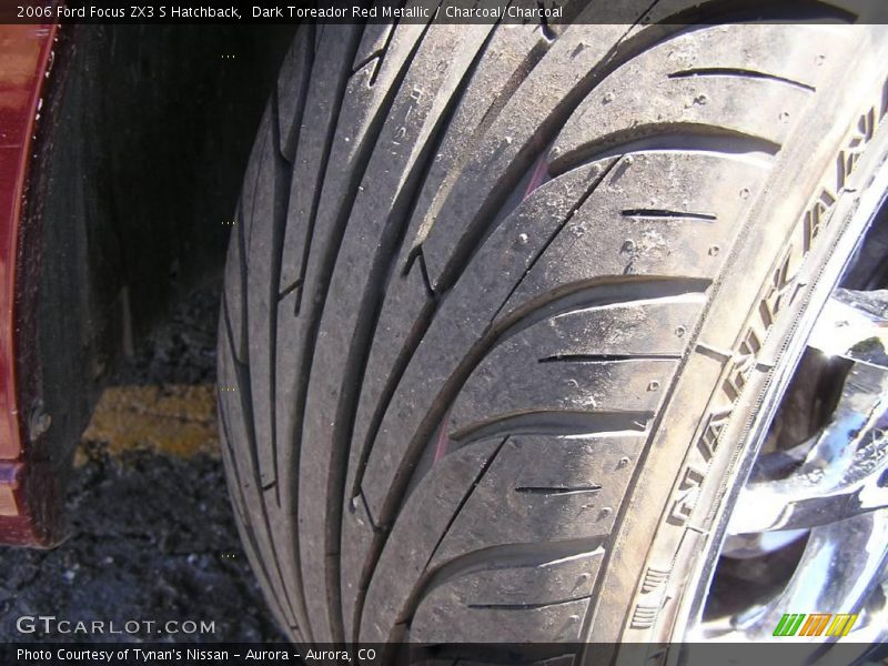 Dark Toreador Red Metallic / Charcoal/Charcoal 2006 Ford Focus ZX3 S Hatchback