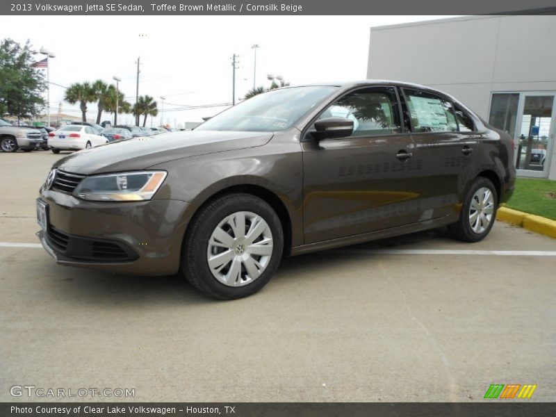 Toffee Brown Metallic / Cornsilk Beige 2013 Volkswagen Jetta SE Sedan