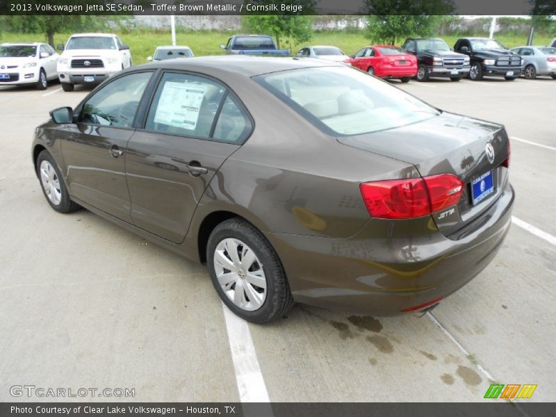 Toffee Brown Metallic / Cornsilk Beige 2013 Volkswagen Jetta SE Sedan