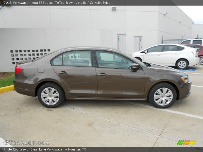 Toffee Brown Metallic / Cornsilk Beige 2013 Volkswagen Jetta SE Sedan