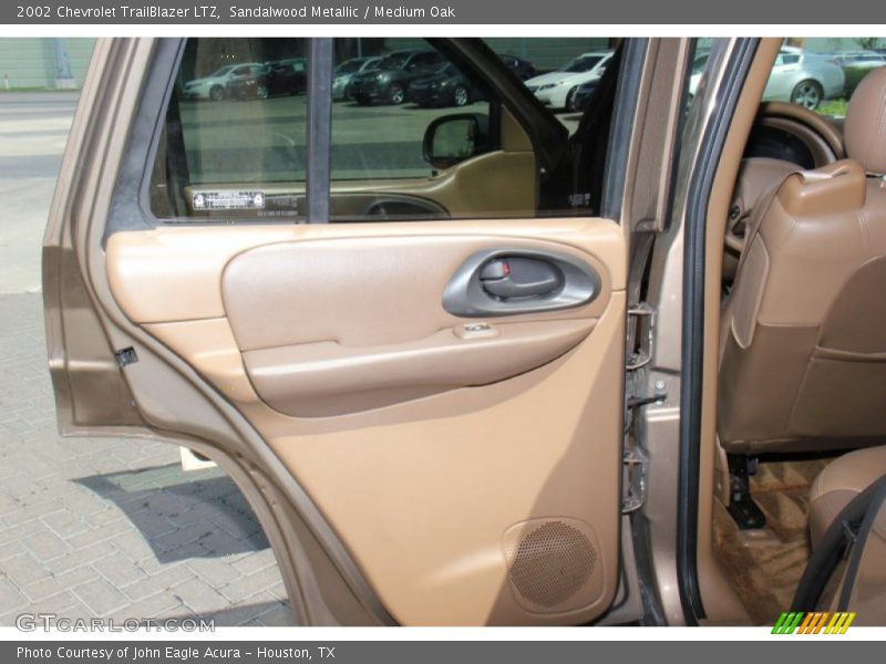 Sandalwood Metallic / Medium Oak 2002 Chevrolet TrailBlazer LTZ