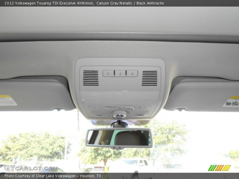 Canyon Gray Metallic / Black Anthracite 2013 Volkswagen Touareg TDI Executive 4XMotion