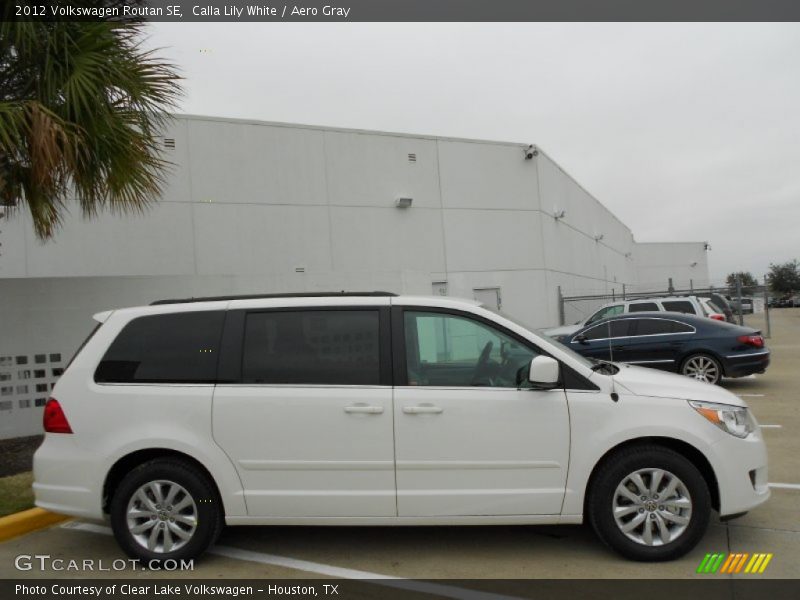 Calla Lily White / Aero Gray 2012 Volkswagen Routan SE