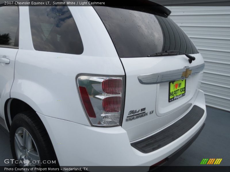 Summit White / Light Cashmere 2007 Chevrolet Equinox LT