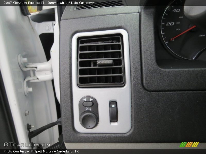Summit White / Light Cashmere 2007 Chevrolet Equinox LT