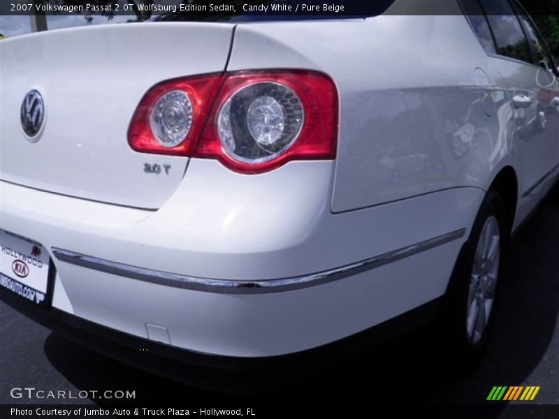 Candy White / Pure Beige 2007 Volkswagen Passat 2.0T Wolfsburg Edition Sedan