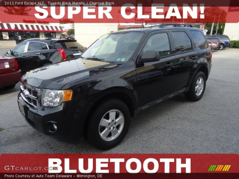 Tuxedo Black Metallic / Charcoal Black 2011 Ford Escape XLT