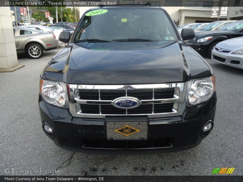 Tuxedo Black Metallic / Charcoal Black 2011 Ford Escape XLT