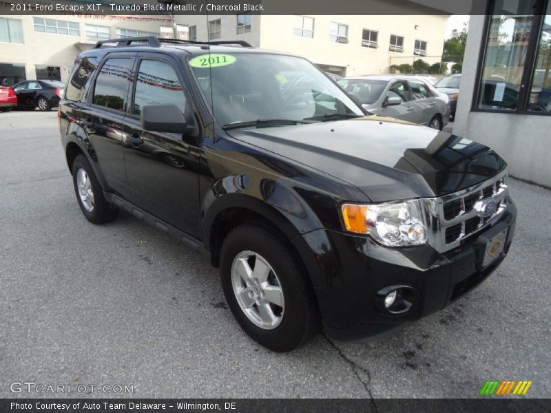 Tuxedo Black Metallic / Charcoal Black 2011 Ford Escape XLT